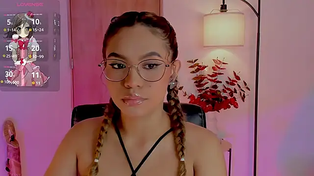 Snapshot of OxanaFedorova1- chatting on September 25, 8:39 pm OxanaFedorova1- online show from September 25, 8:39 pm