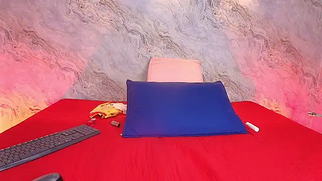 abbyrouss  online show from September 27, 4:41 am