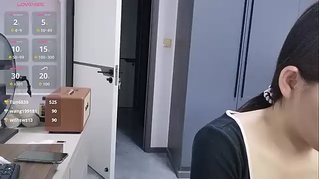 luckckcj online show from September 27, 1:07 pm