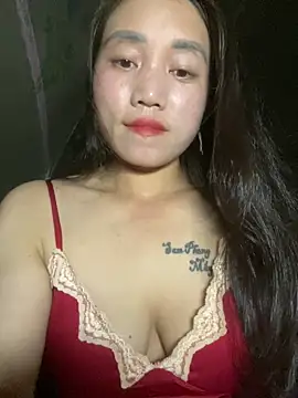 chipp-bong online show from April 6, 1:45 pm