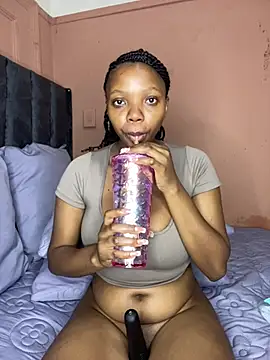 MilfBoobsxx online show from January 14, 2:49 am