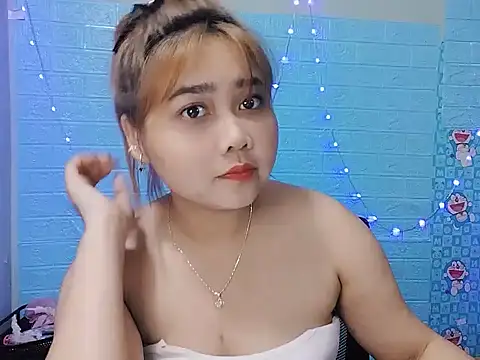 Snapshot of Nhan7868 chatting on October 8, 2:32 pm Nhan7868 online show from October 8, 2:32 pm