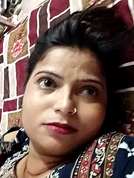 Hot-Pooja25 online show from May 5, 4:59 am
