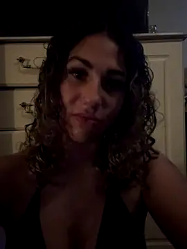 HoneyHolls online show from September 11, 6:19 pm