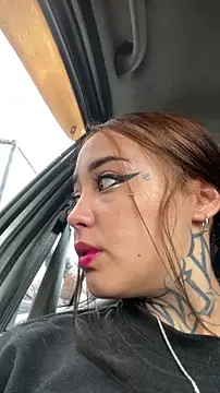 SofiaBermudez online show from December 1, 9:28 pm