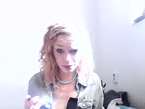 Snapshot of Czech_slut_whore-wife chatting on September 20, 10:46 am Czech slut whore-wife online show from September 20, 10:46 am