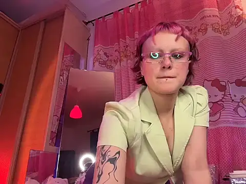 MystiqueRoxy online show from September 27, 10:50 pm