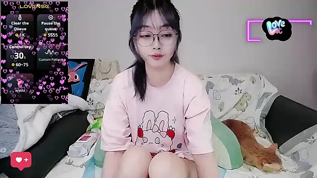 baby-yaya20 online show from October 31, 12:34 am