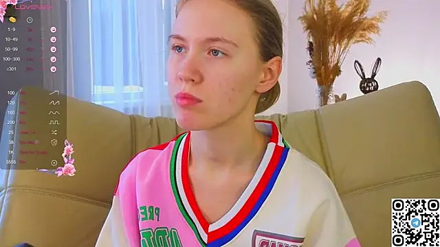 Succubelle online show from November 7, 6:19 am