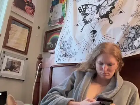 bubblytempest online show from December 5, 4:30 pm