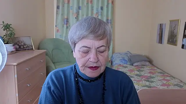 Snapshot of Freya_Fable chatting on October 13, 7:44 am Freya Fable online show from October 13, 7:44 am