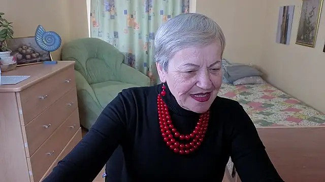 Snapshot of Freya_Fable chatting on September 26, 10:35 am Freya Fable online show from September 26, 10:35 am