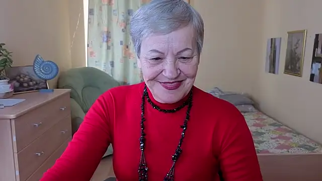 Snapshot of Freya_Fable chatting on October 3, 8:52 am Freya Fable online show from October 3, 8:52 am