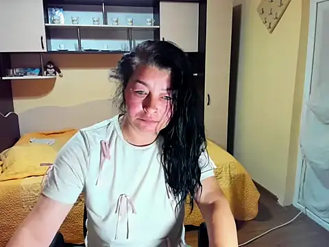 Soffy Skye online show from May 28, 4:54 am
