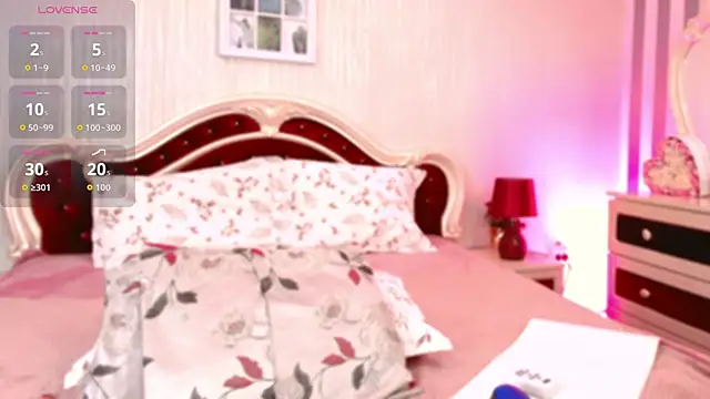 Missy Skye online show from February 24, 6:56 am