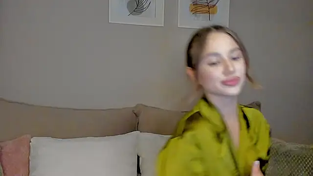 Stefa Evans online show from September 13, 6:38 pm