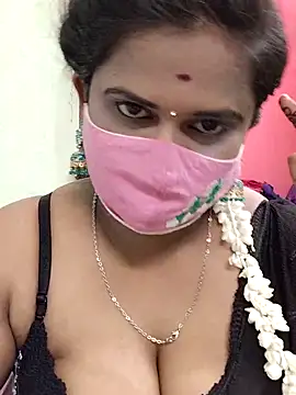 Snapshot of Diya_Rani chatting on September 28, 3:50 pm Diya Rani online show from September 28, 3:50 pm