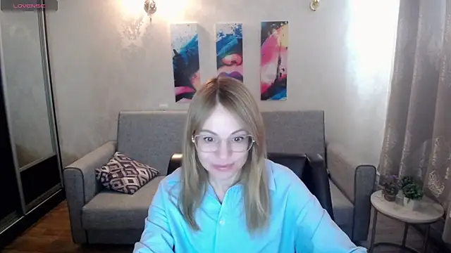 shy hot cat online show from October 20, 6:49 am