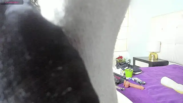 Shantal  G online show from February 5, 2:20 pm