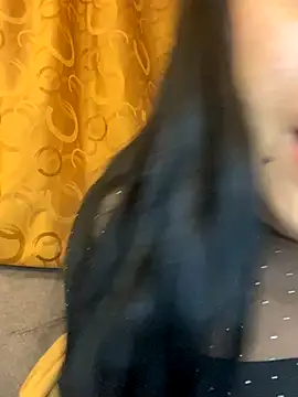 April Becker online show from October 19, 4:36 am