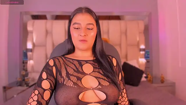 MariaFlowers online show from December 17, 6:45 pm