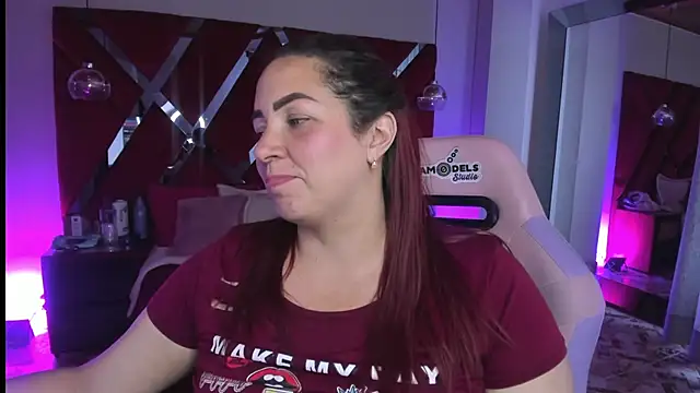 alexiaystive3 online show from November 3, 7:07 pm