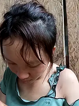 bonnie-00 online show from April 18, 10:07 am