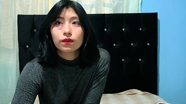 Snapshot of Sullyoonn chatting on October 12, 2:25 am Sullyoonn online show from October 12, 2:25 am