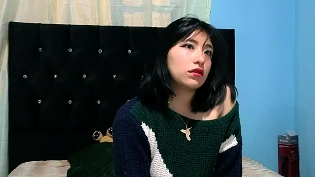 Snapshot of Sullyoonn chatting on October 16, 2:03 am Sullyoonn online show from October 16, 2:03 am