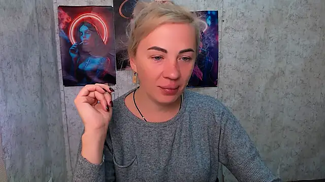 EmmaCat  online show from October 21, 3:54 am