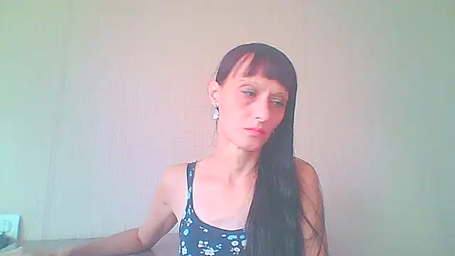 Snapshot of Irivana chatting on October 3, 8:19 am Irivana online show from October 3, 8:19 am