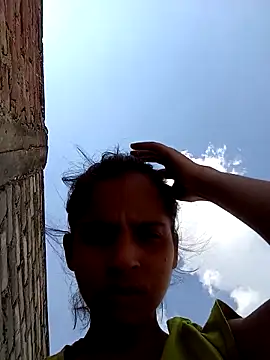 Snapshot of Soni-Thakur chatting on September 28, 8:08 am Soni-Thakur online show from September 28, 8:08 am