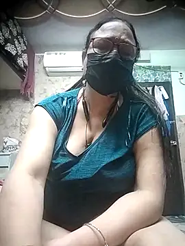 Snapshot of thehotlady chatting on October 15, 7:16 pm thehotlady online show from October 15, 7:16 pm