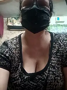 thehotlady online show from February 2, 2:54 am