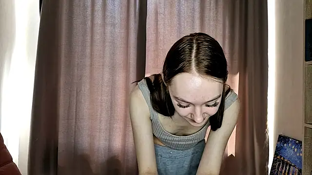 Snapshot of BritniMaddocks chatting on September 17, 7:06 am BritniMaddocks online show from September 17, 7:06 am