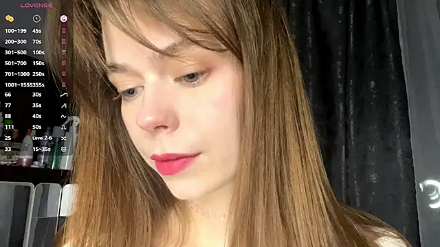 YourLittleElfie online show from September 26, 3:20 pm