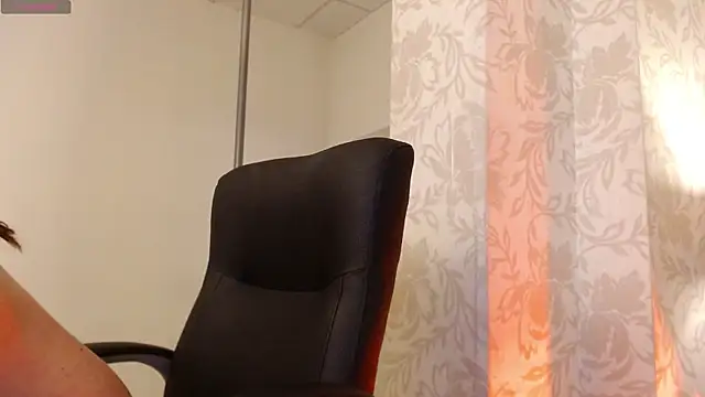 Ava Raye online show from December 17, 7:40 pm