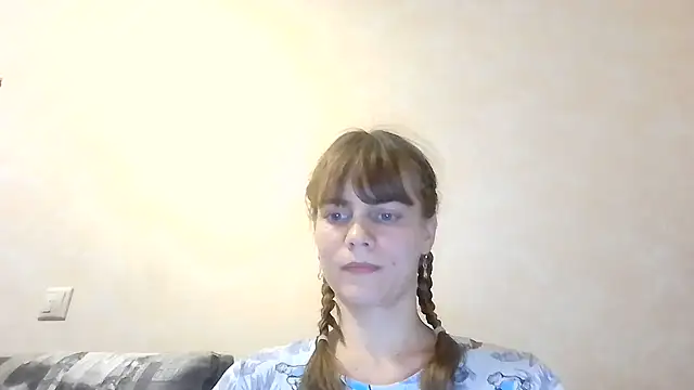 Snapshot of Loriven chatting on September 24, 7:46 pm Loriven online show from September 24, 7:46 pm