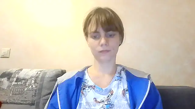 Snapshot of Loriven chatting on September 27, 9:22 pm Loriven online show from September 27, 9:22 pm