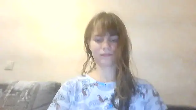 Snapshot of Loriven chatting on September 22, 6:39 pm Loriven online show from September 22, 6:39 pm