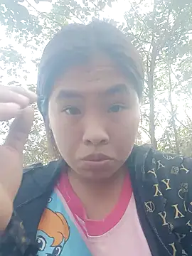 Luyen004 online show from January 9, 3:55 am