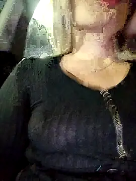 Snapshot of Madamx14 chatting on October 9, 6:56 pm Madamx14 online show from October 9, 6:56 pm