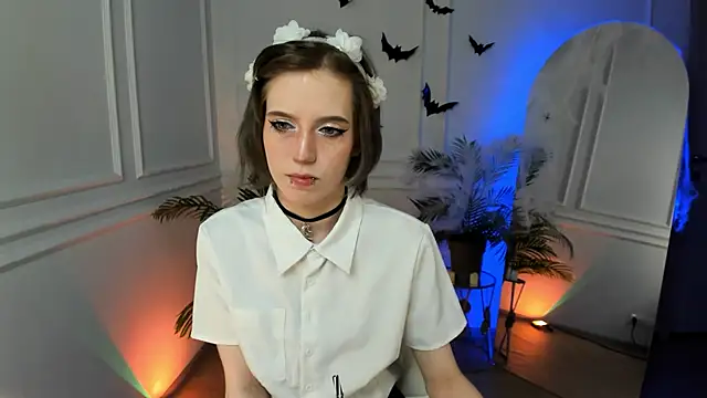 MorgyAsuna  online show from October 23, 1:50 pm