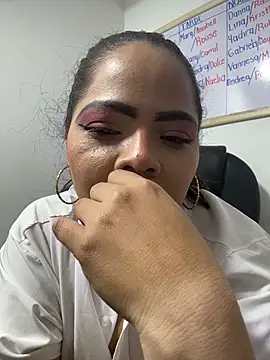 ROUSE SINCLAIR online show from October 31, 9:08 pm