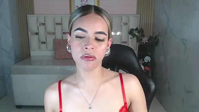 lilith4 s online show from November 8, 8:47 pm