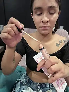 Isabella-Teen online show from November 23, 2:14 am