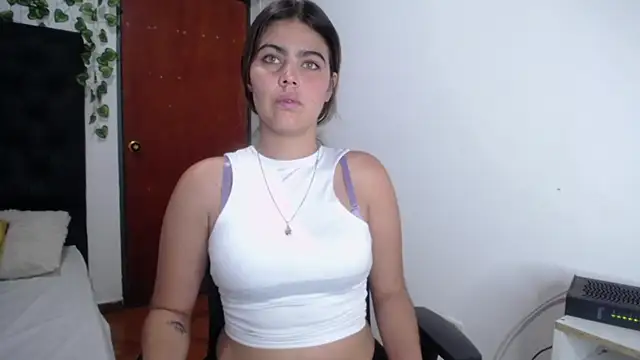 isabel 09 online show from November 11, 3:13 am