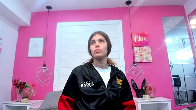 isabel 09 online show from May 20, 1:52 pm