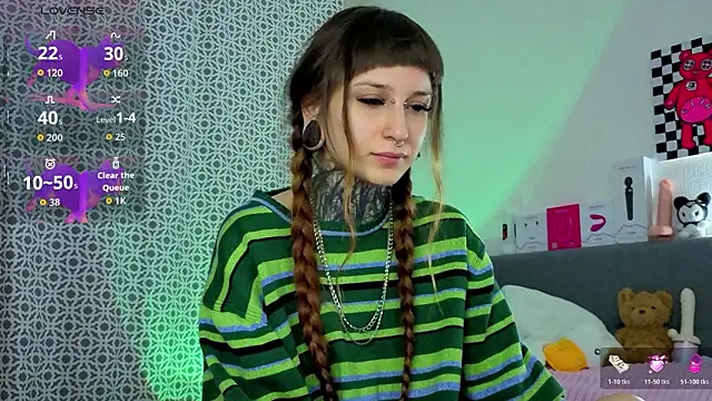 LilithPoison online show from February 8, 7:17 pm