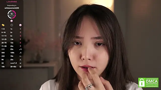 RenaeConnerley online show from November 18, 4:57 am